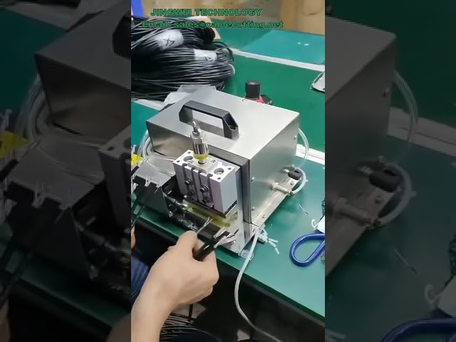 ماكينة تقويم كابلات الشبكة 809D - لف وتقويم سلك حماية USB لأتمتة المصانع
