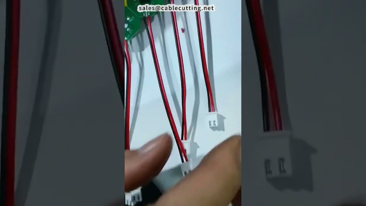 ماكينة لحام أسلاك المروحة الصغيرة على PCB أوتوماتيكية 800 قطعة/ساعة