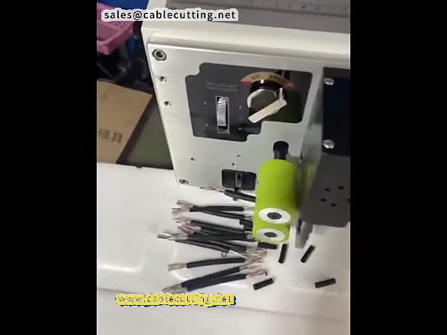 ماكينة تقشير الكابلات الأوتوماتيكية وماكينة ثني الأسلاك الأوتوماتيكية