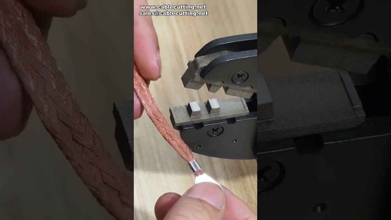 ماكينة كبس الأطراف الكهربائية بغطاء أمان لزيادة كفاءة تجميع الأسلاك