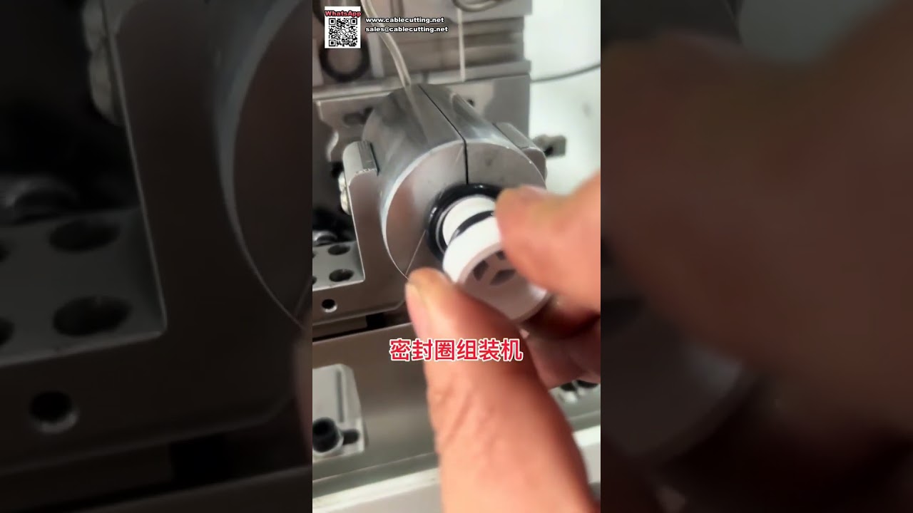 تصميم آلات ومعدات أتمتة مخصصة للمنتجات المعدنية بأعلى معايير الجودة