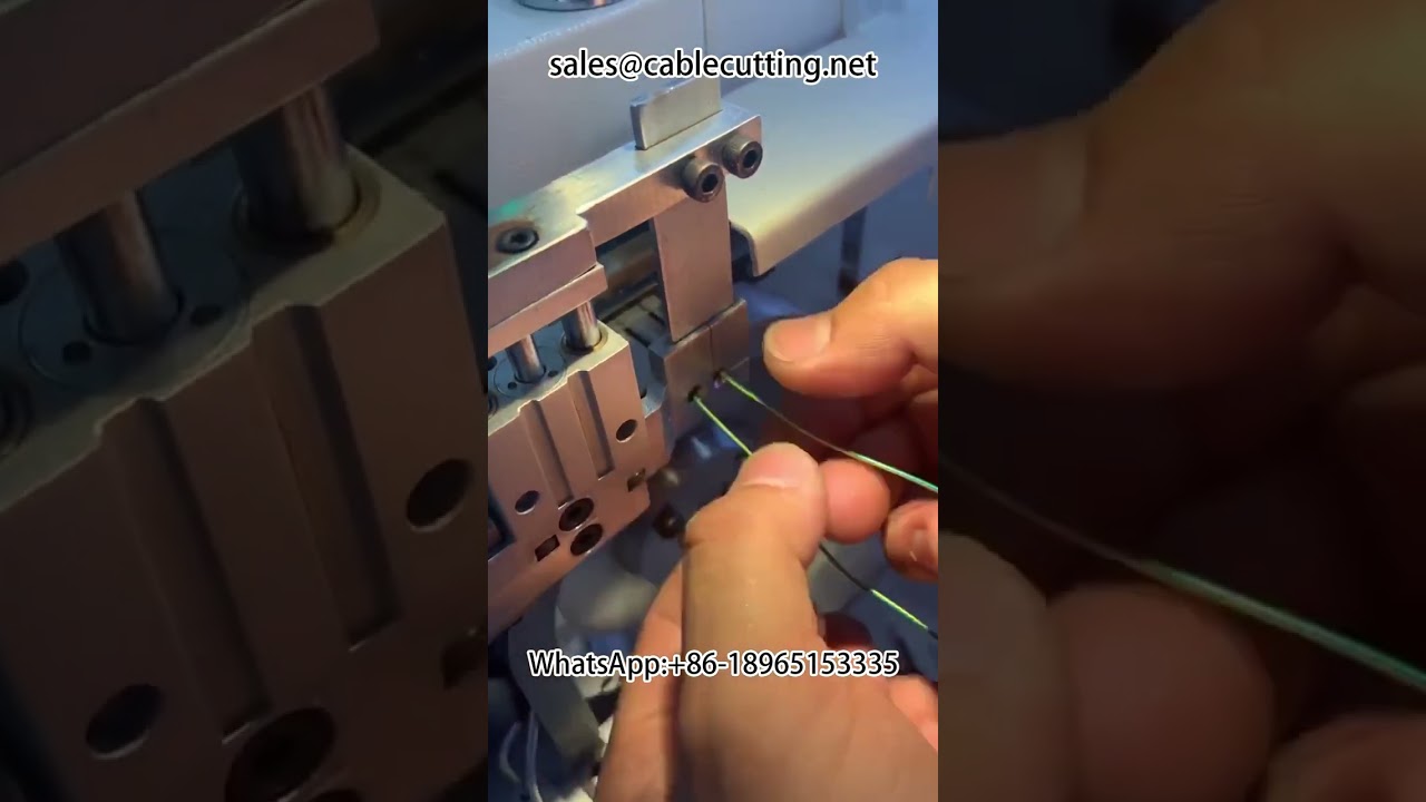 آلة تغليف أوتوماتيكية للأنابيب القابلة للانكماش الحراري - قطع وتركيب وتجفيف ذكي