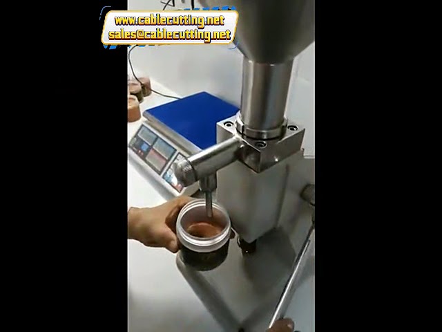 آلة تعبئة يدوية صغيرة A03 لطلاء الأظافر والجل وليب جلوس (10-100 جرام)